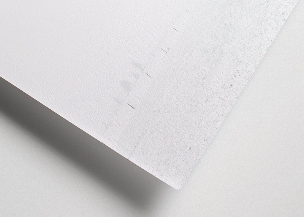 Einsamer Baum im Schnee