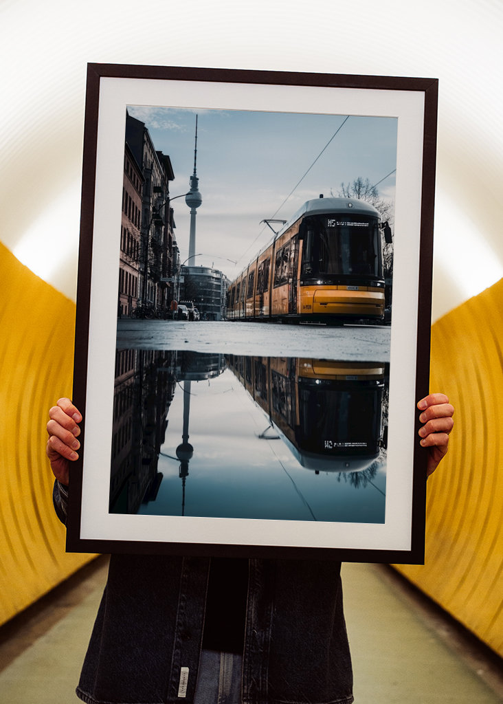 Straßenbahn und Fernsehturm 2