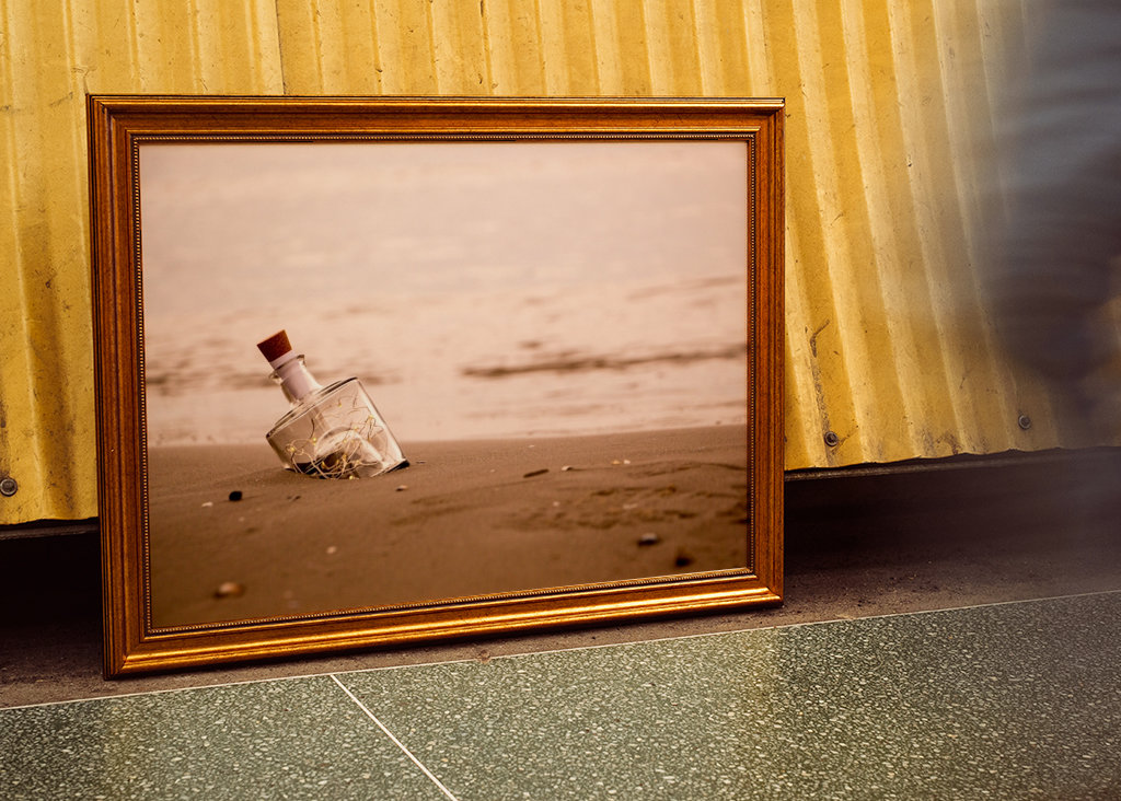message in a bottle 