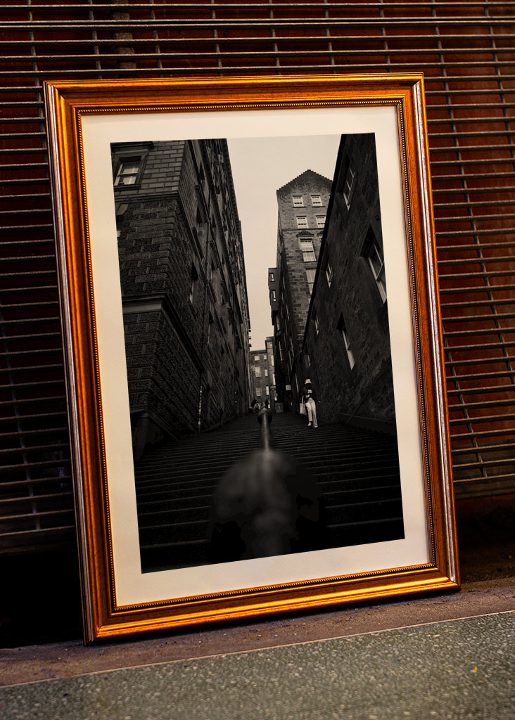 Callejón empinado en Edimburgo