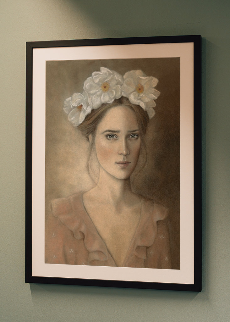 Dziewczyna z wieńcem kwiatowym