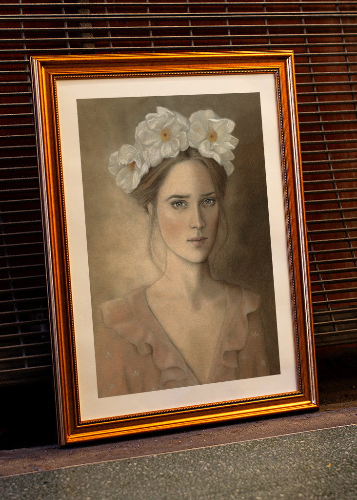 Dziewczyna z wieńcem kwiatowym