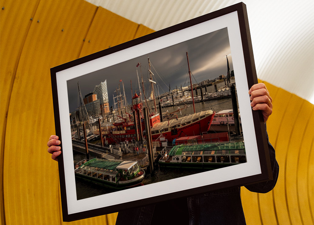 Hamburg "Hajók Elbie-vel"