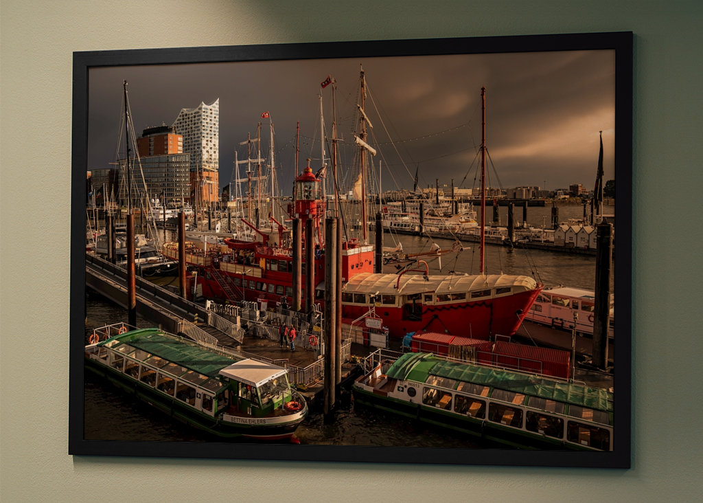 Hamburg "Hajók Elbie-vel"