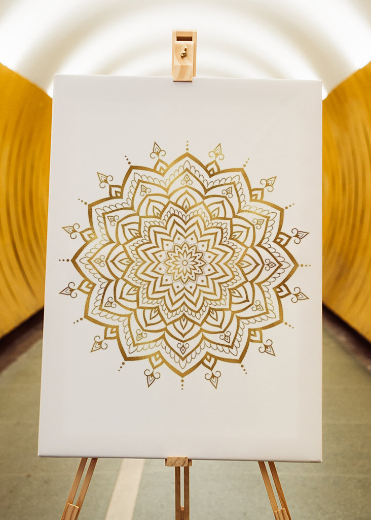 Złota Mandala - biała