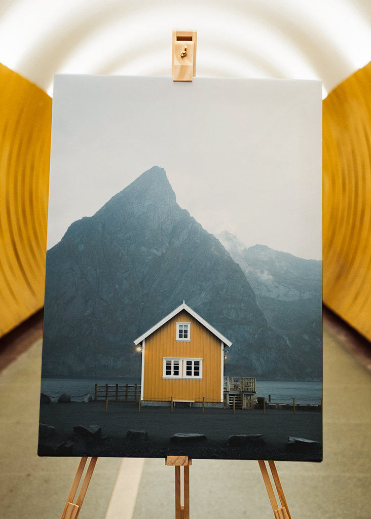 Gelbes Haus auf den Lofoten