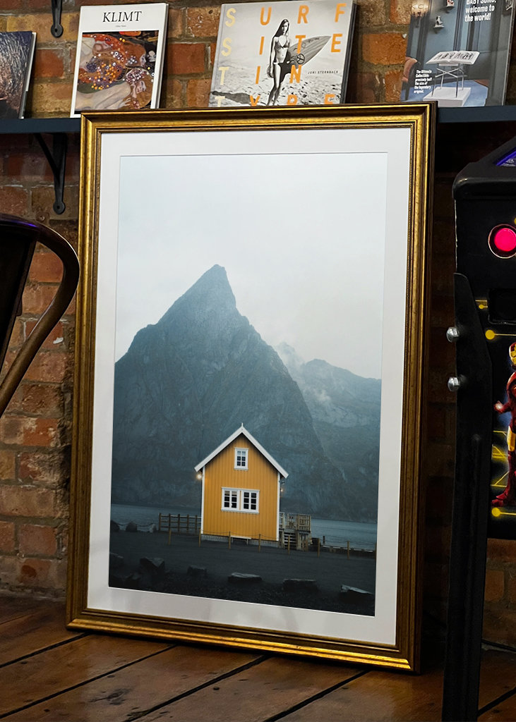 Gelbes Haus auf den Lofoten
