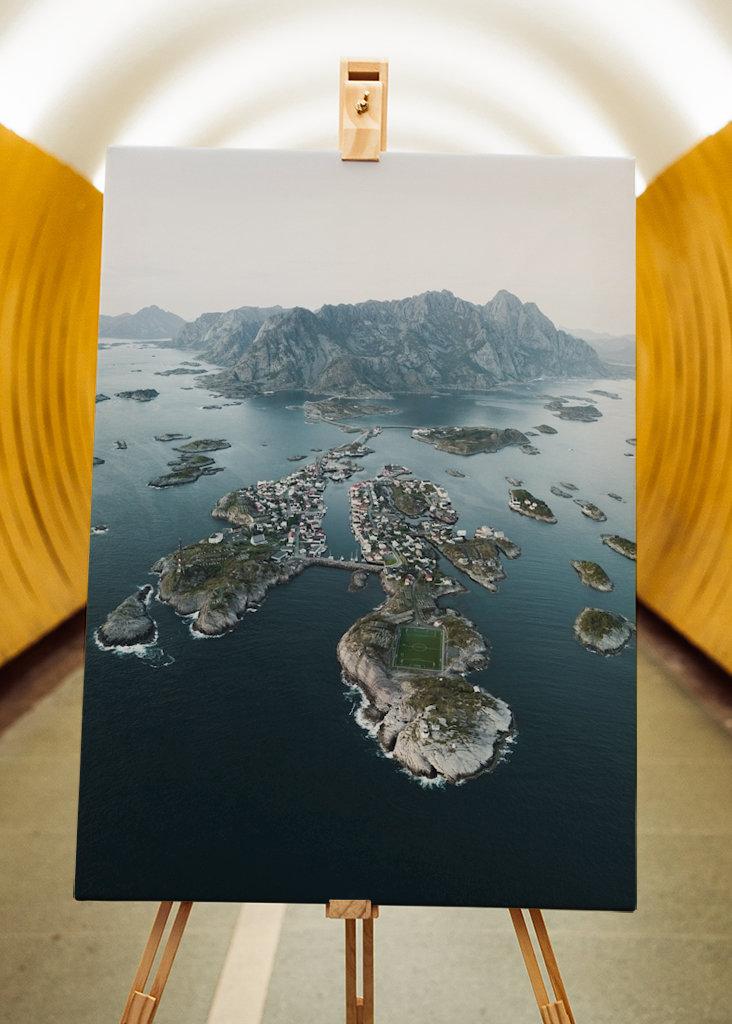 Fußballfeld Lofoten Norwegen