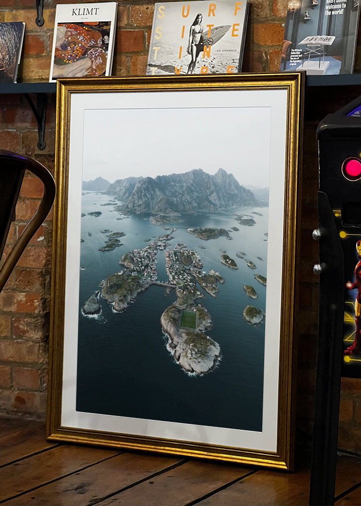 Fußballfeld Lofoten Norwegen