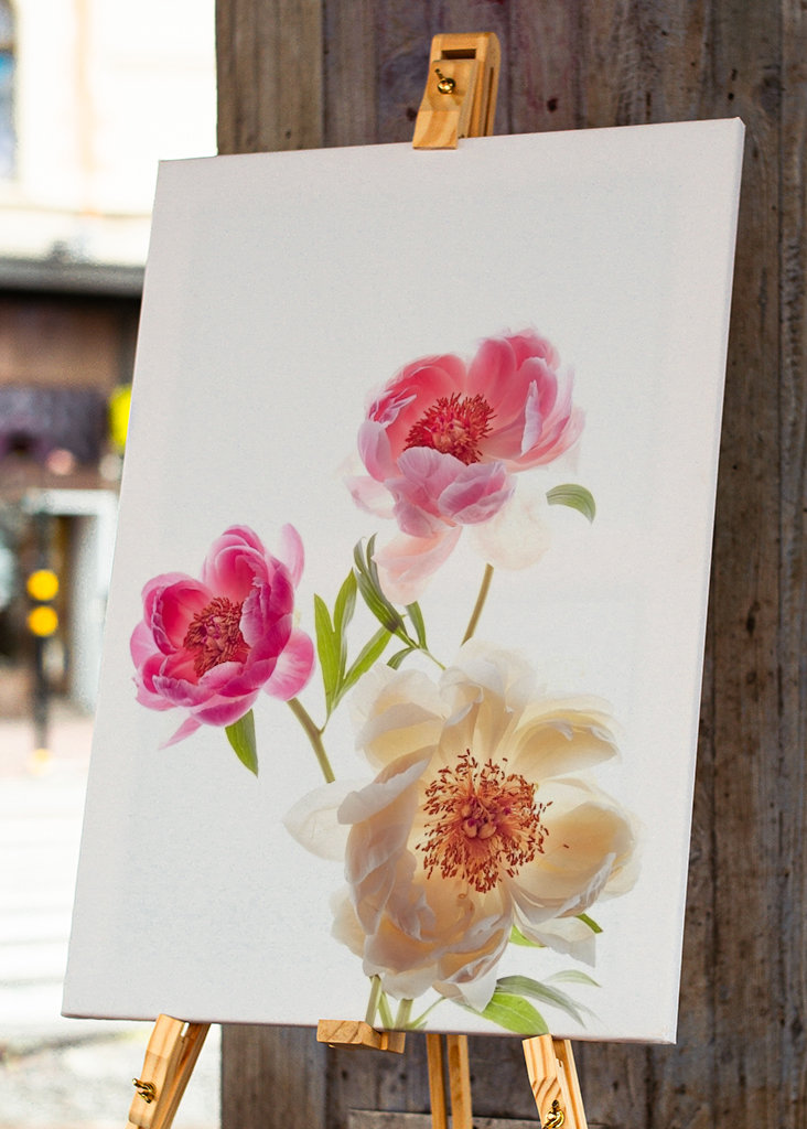 Flower-triptych CENTRE