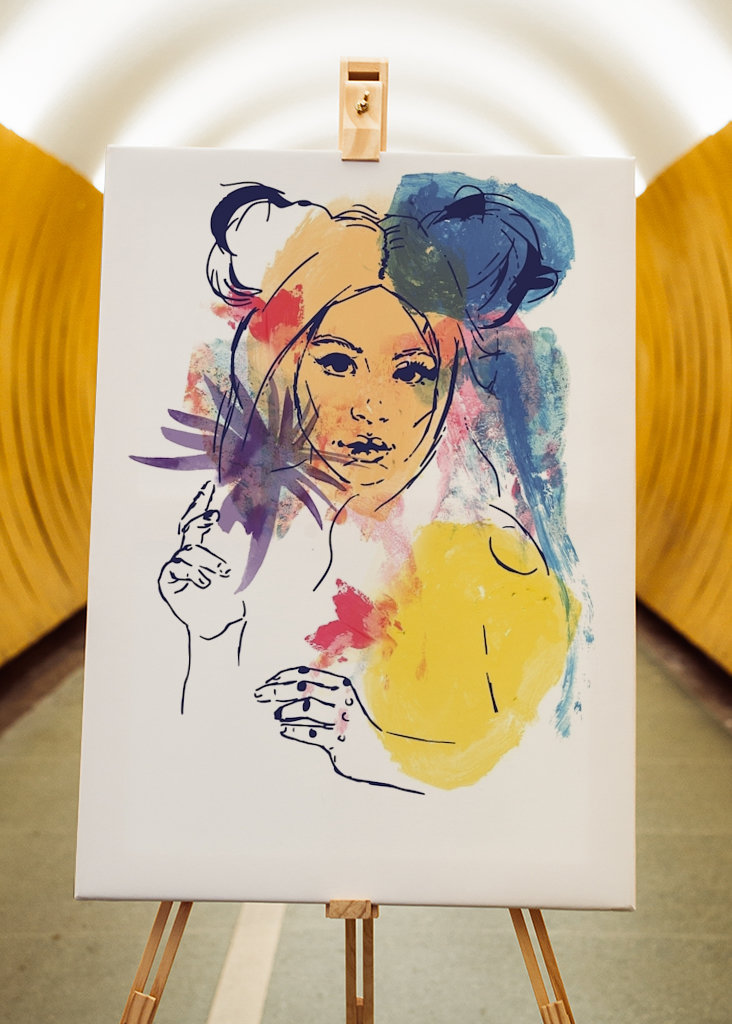 Portrait avec des fleurs