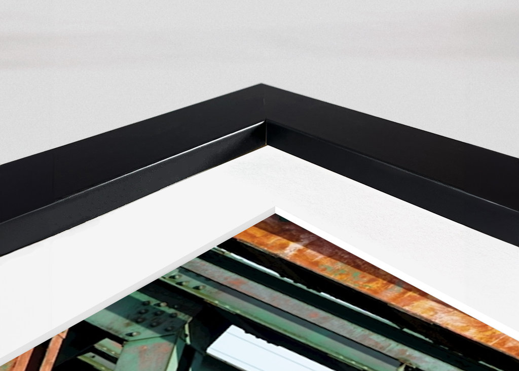 Rostige Eisenbahnbrücke