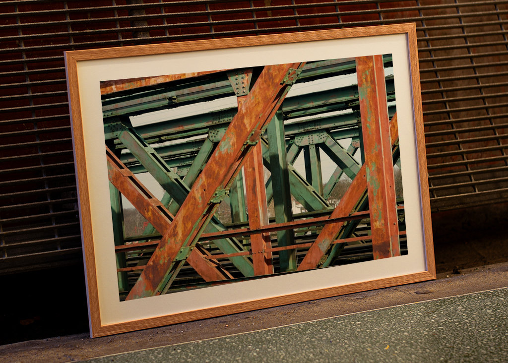 Rostige Eisenbahnbrücke