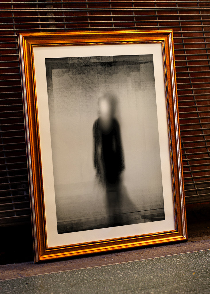 Black and white figure nr3