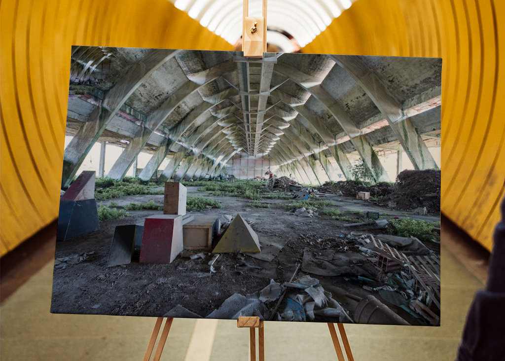 Verfall Beton Halle Lost place