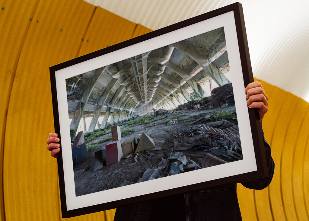 Verfall Beton Halle Lost place