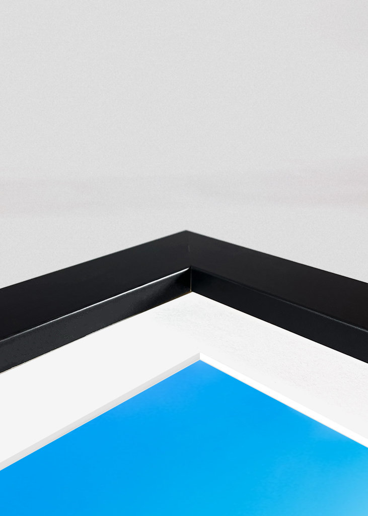 Bergsee im Morgenlicht