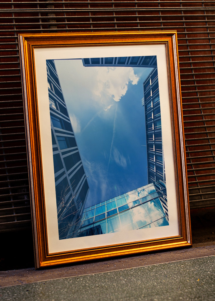 Blauer Himmel Hamburgban