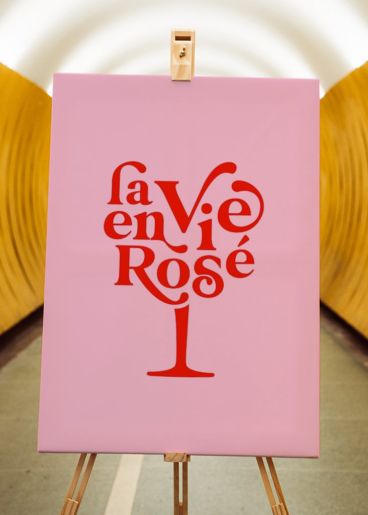 La Vie en Rosé - Typography