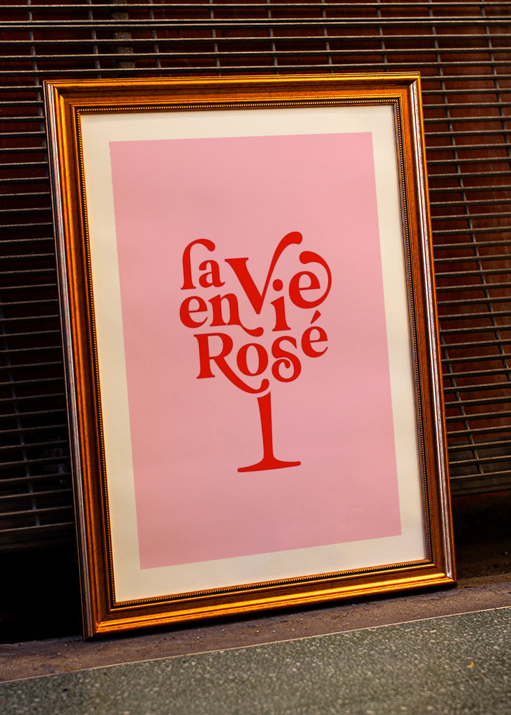 La Vie en Rosé - Typography