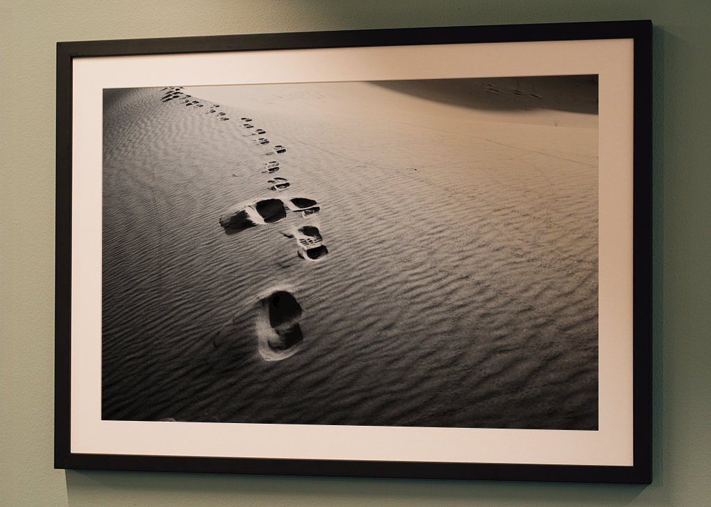 Ślady stóp w piasku