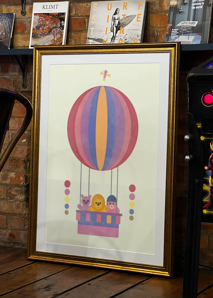 Uppstoppade djur i luftballong