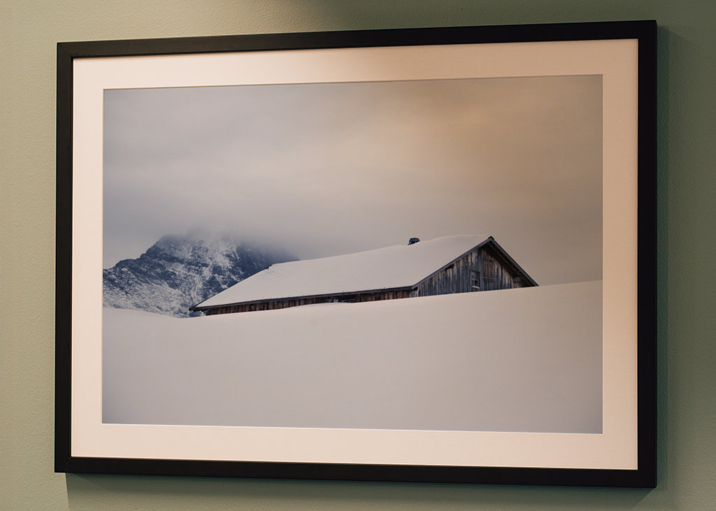 Winterhütte - Schnee - Berge