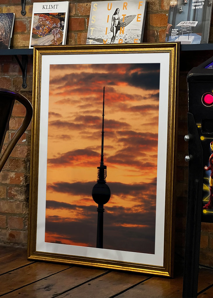 Silhouette des Fernsehturms