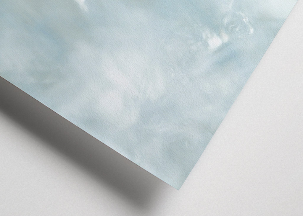 Si petit que nous sommes presque à l’écart