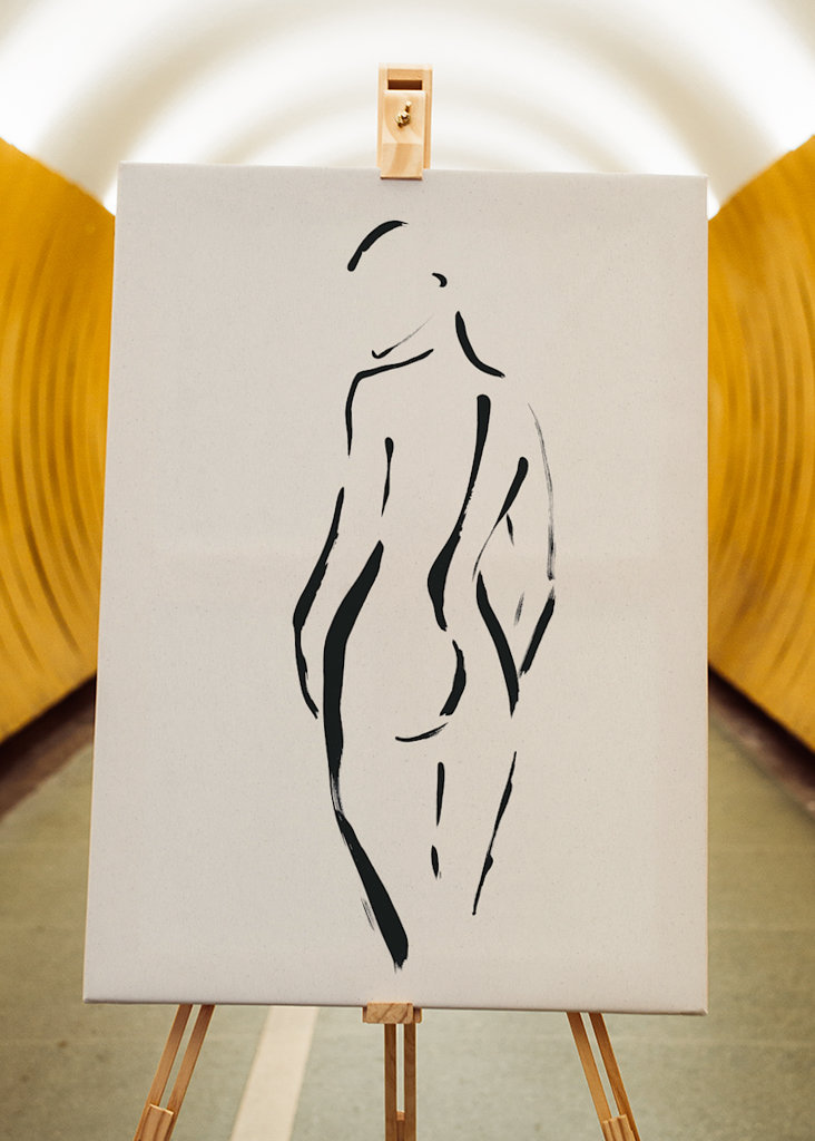 Stojící žena nahá